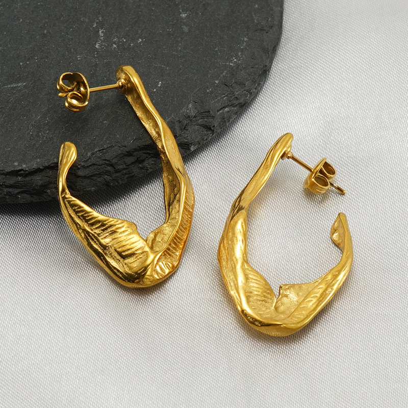 Womens Heart Hoops  |  Jewellery Jewellery Antique gold